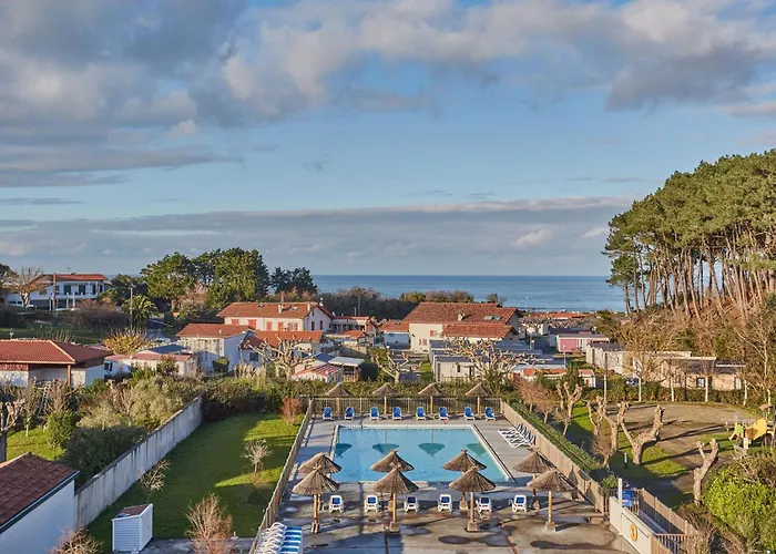 Erromardie By Odalys 酒店 3*