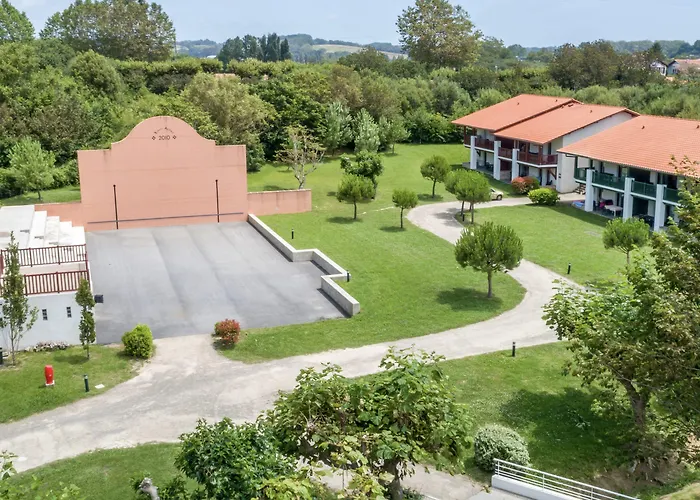 Erromardie By Odalys Szálloda Saint-Jean-de-Luz