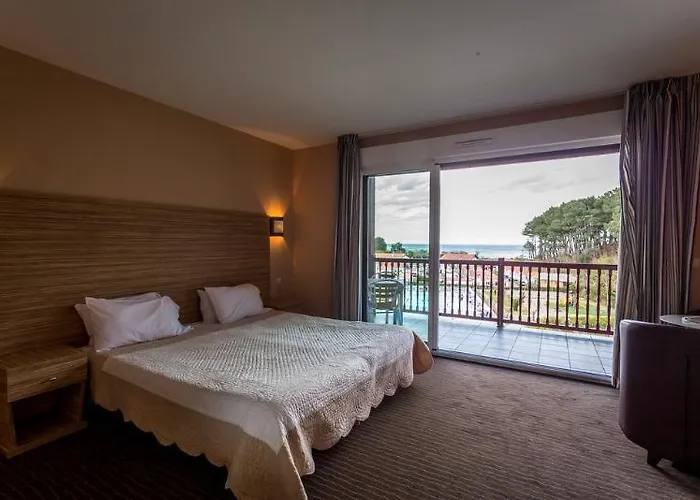 Erromardie By Odalys Hotel 3*